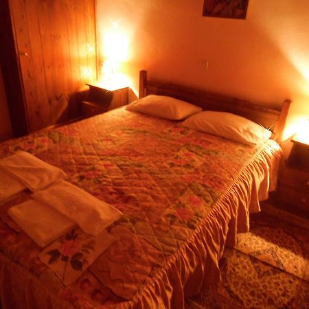 Elatos Rooms Mikrón Khoríon 外观 照片