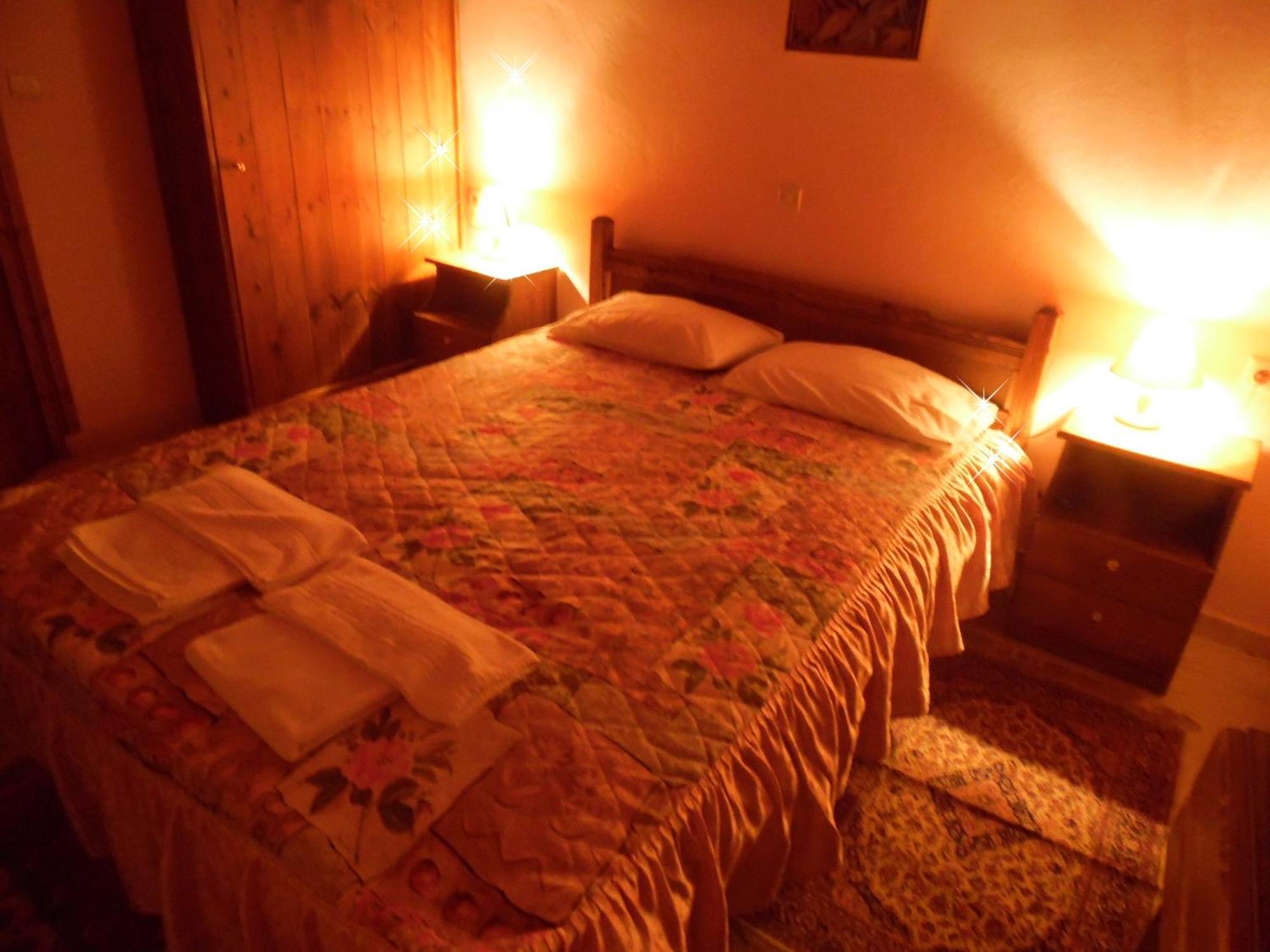 Elatos Rooms Mikrón Khoríon 外观 照片