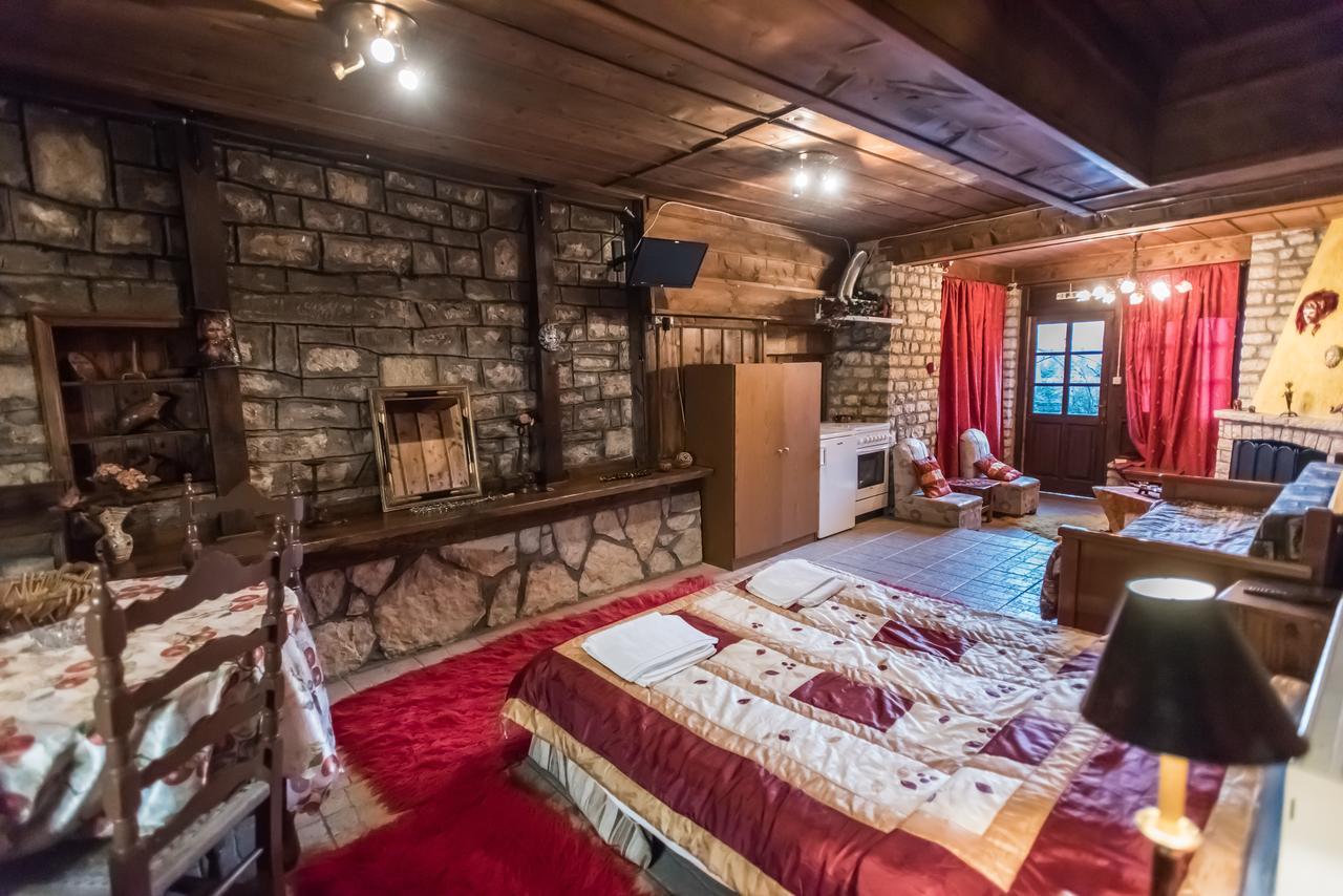 Elatos Rooms Mikrón Khoríon 外观 照片