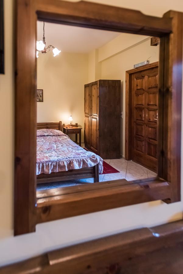 Elatos Rooms Mikrón Khoríon 外观 照片